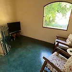 Casa Com 6 Suites, Piscina E Estacionamento