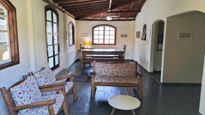 Casa Com 6 Suites, Piscina E Estacionamento Casa de férias