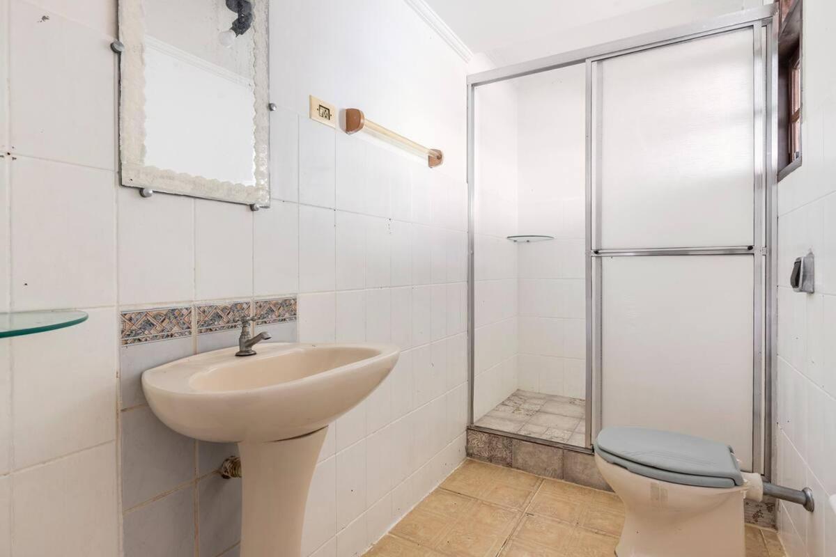 Casa de férias Casa Com 6 Suites, Piscina E Estacionamento *
