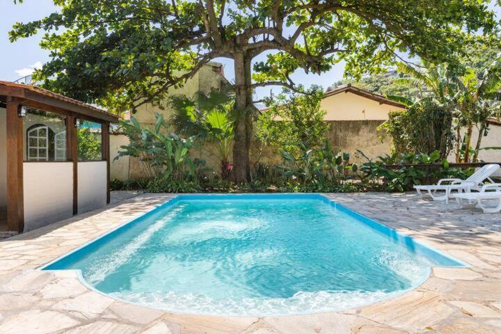 Casa de férias Casa Com 6 Suites, Piscina E Estacionamento